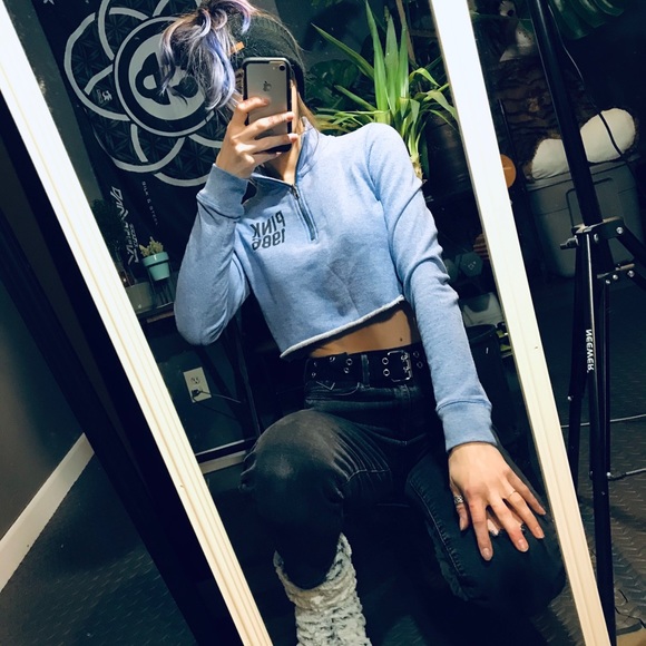 Hand crafted * Cropped Half Zip Sweatshirt - Picture 11 of 12